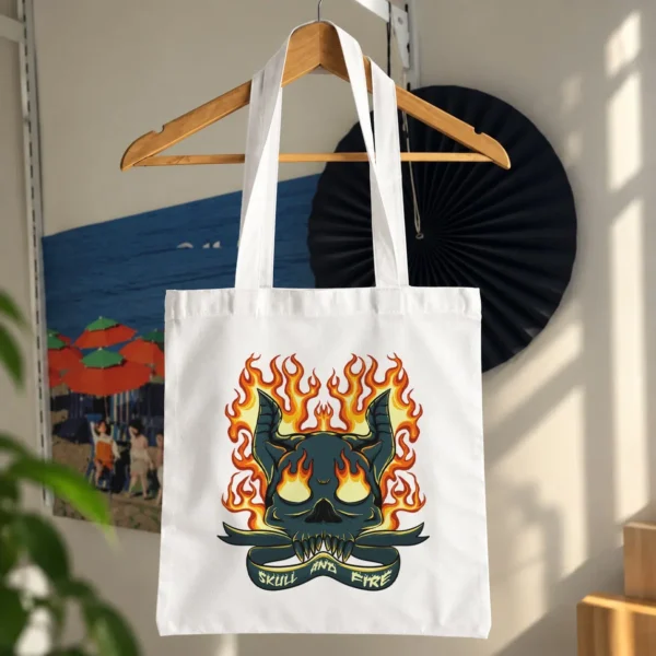 توت بگ جمجمه شعله‌ور طرح Live by Fire کد 10127