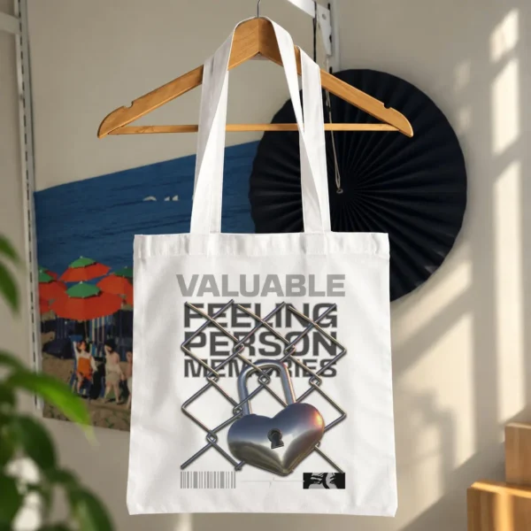 توت بگ قفل قلبی طرح Valuable Person
