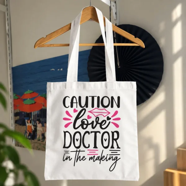توت بگ پزشک طرح Caution Love Doctor کد 14230