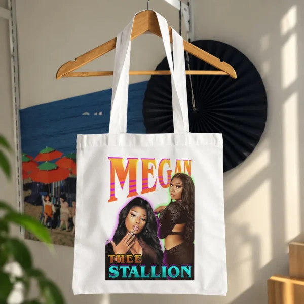 توت بگ طرح پوستر Megan Thee Stallion کد 14734