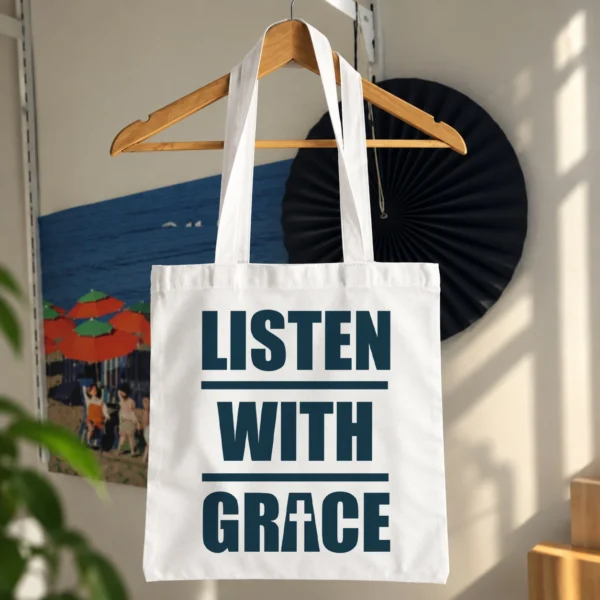 توت بگ تایپوگرافی Listen With Grace کد 16441