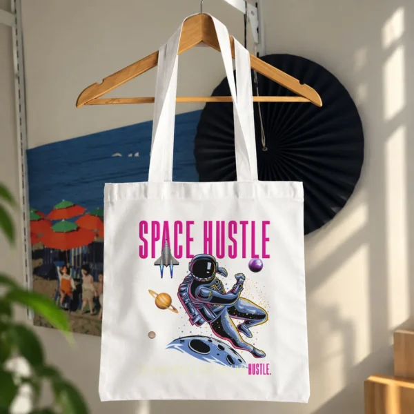 توت بگ فضانورد طرح تلاش فضایی (Space Hustle)