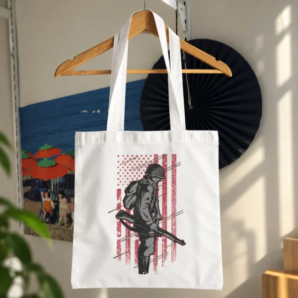 توت بگ طرح سرباز با پرچم راه‌راه کد 18982