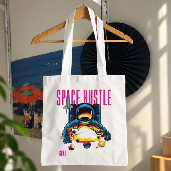 توت بگ فضانورد طرح رنگارنگ Space Hustle