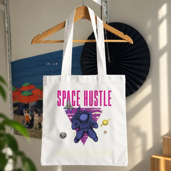 توت بگ فضانورد طرح Space Hustle