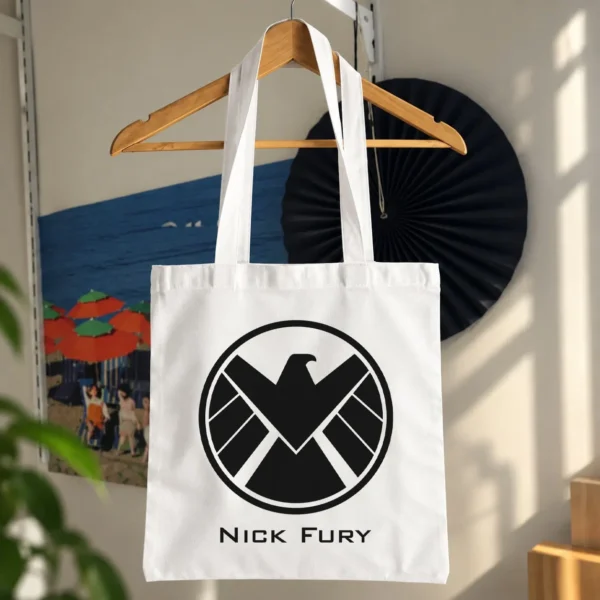 توت بگ مارول طرح لوگوی نیک فیوری (Nick Fury)