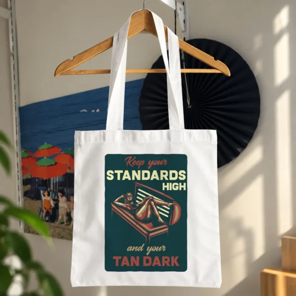 توت بگ تابستانی طرح Keep Your Standards High and Your Tan Dark کد 7928