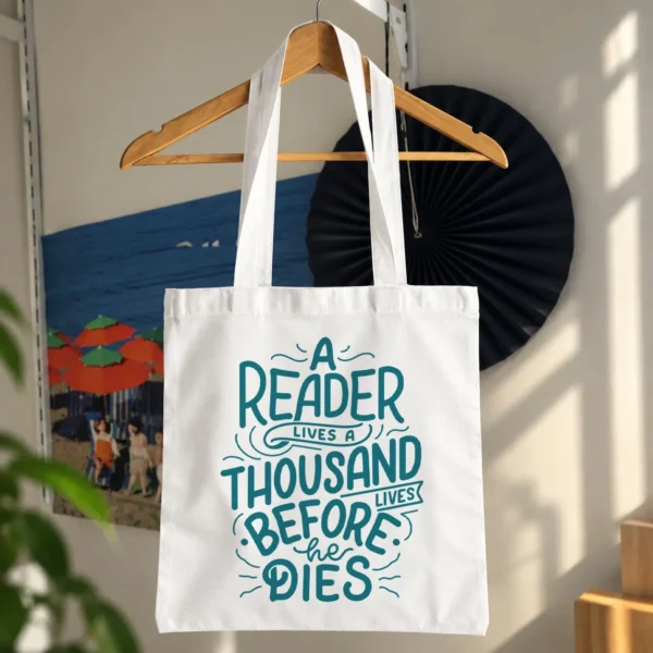 توت بگ کتاب‌دوستی طرح A Reader Lives a Thousand Lives کد 8163