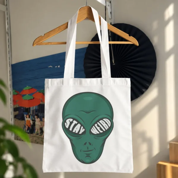 توت بگ موجود فضایی طرح Stay Weird کد 9446
