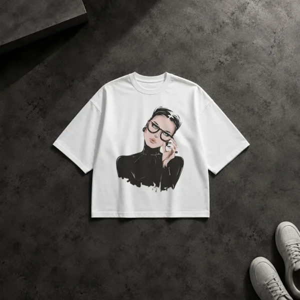تیشرت باکسی زن طرح عینک و مو کوتاه کد 10658