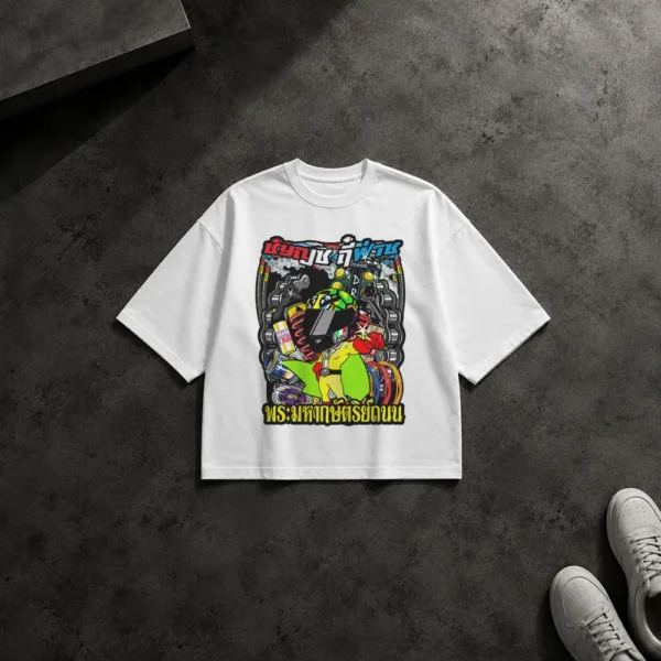 تیشرت باکسی موتورسواری طرح شخصیت کارتونی با کلاه ایمنی و متن تایلندی