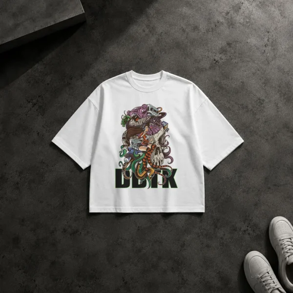 تیشرت باکسی کلاژ سورئال جمجمه، هیولا و شخصیت کارتونی DBTK