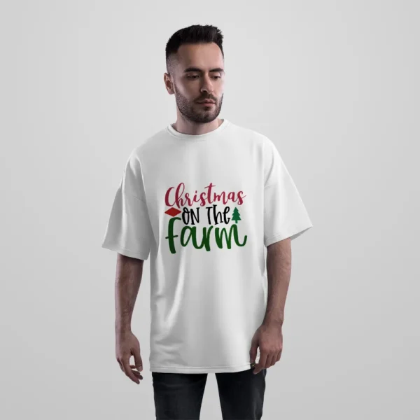 تیشرت اورسایز کریسمس طرح نوشته Christmas on the Farm کد 14396