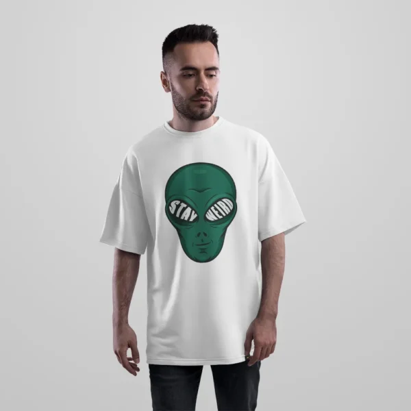 تیشرت اورسایز موجود فضایی طرح Stay Weird کد 9446