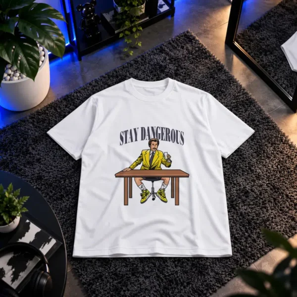 تیشرت استریت‌ویر طرح Stay Dangerous