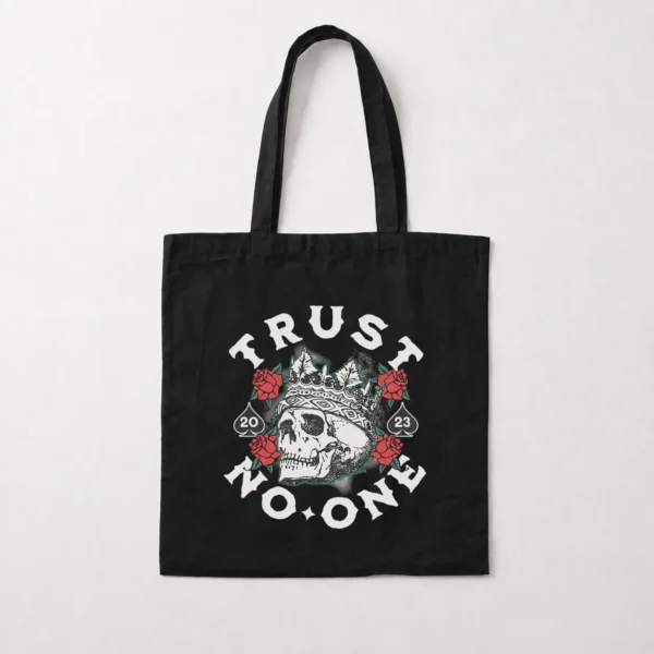 توت بگ اسکلت طرح جمجمه پادشاه با گل‌های رز (Trust No One) کد 11678