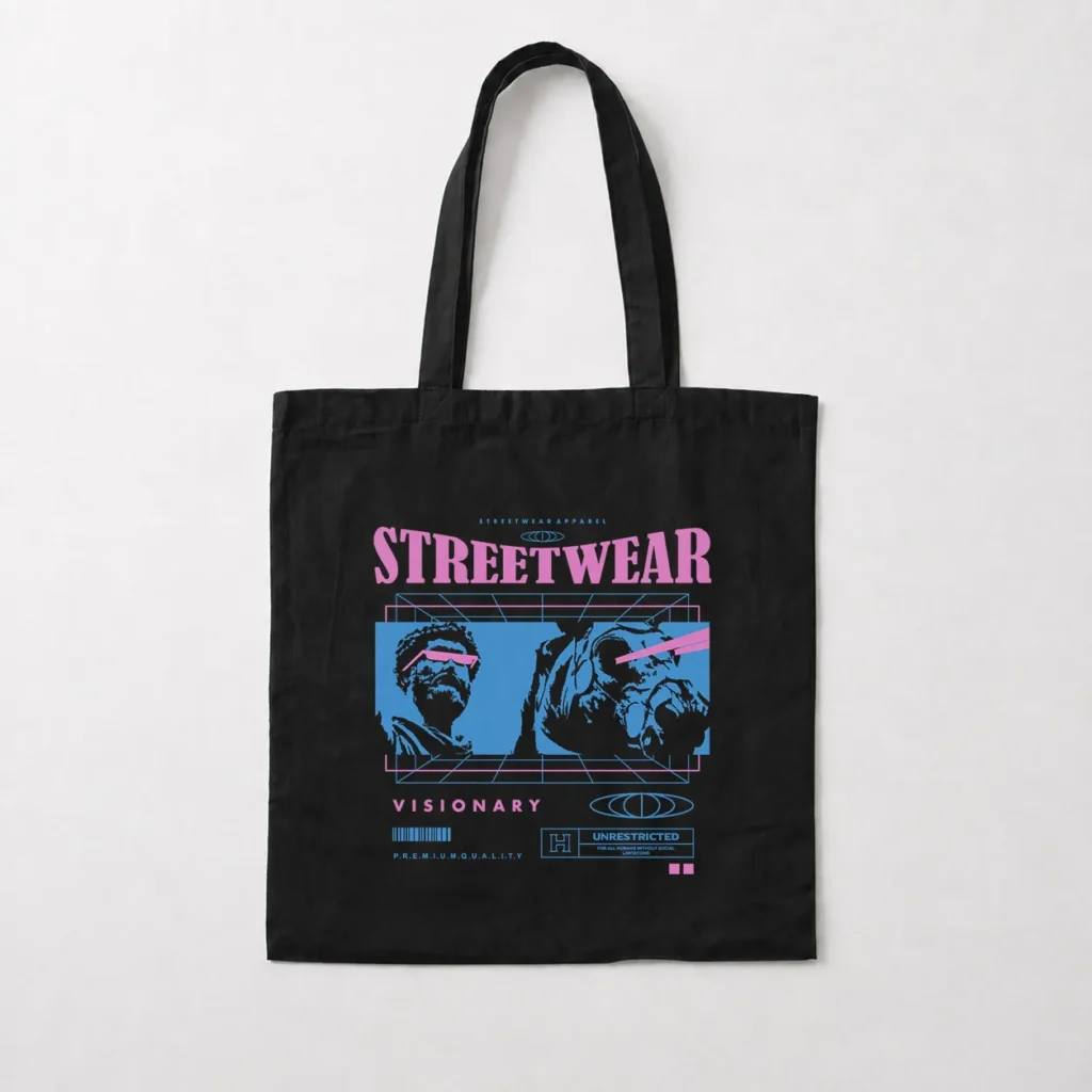 توت بگ گل‌های آبی و نوشته Streetwear Visionary کد 711