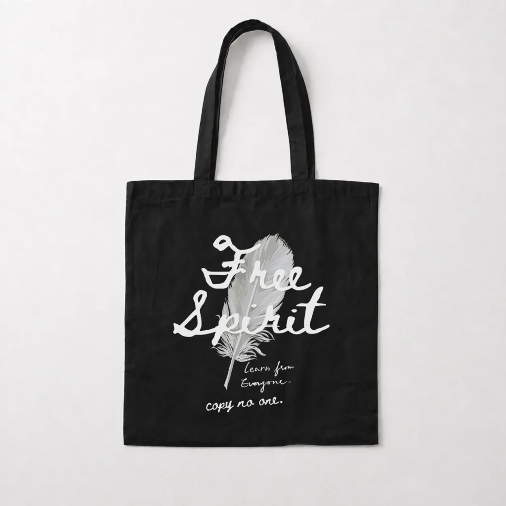 توت بگ نوشته Free Spirit طرح پر آزاد کد 9780