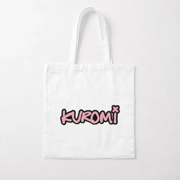 توت بگ کورومی طرح تایپوگرافی صورتی (Kuromi) کد po6792