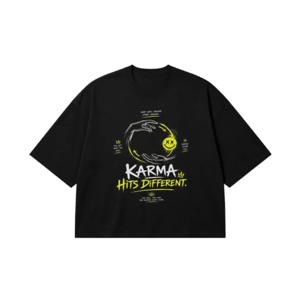 تیشرت باکسی انگیزشی طرح Karma Hits Different کد po549