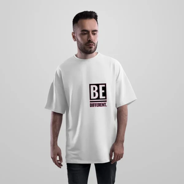 تیشرت اورسایز انگیزشی طرح متفاوت باش (Be Different) کد po5763