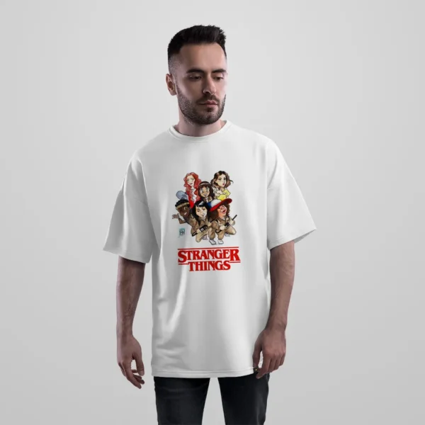 تیشرت اورسایز استرنجر تینگز طرح پوستر شخصیت‌ها (Stranger Things) کد po6545
